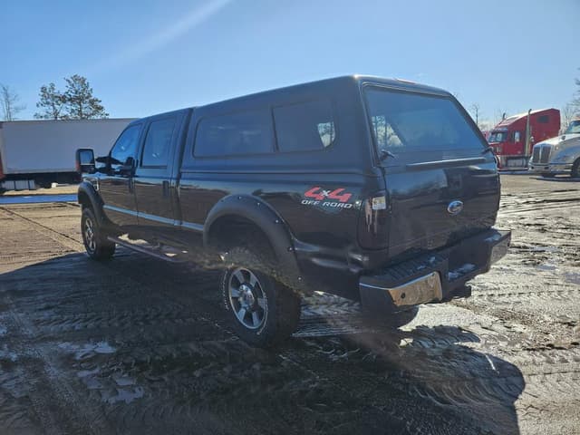 Image of Ford F-250 equipment image 2
