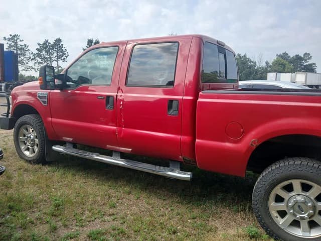 Image of Ford F-350 equipment image 1