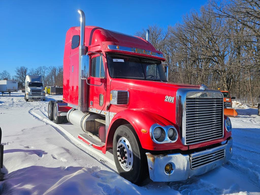 2008 Freightliner Coronado Equipment Image0
