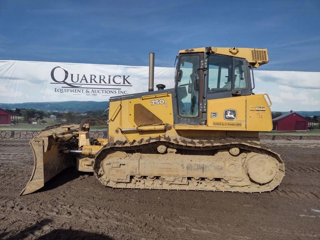 2008 John Deere 750J Equipment Image0