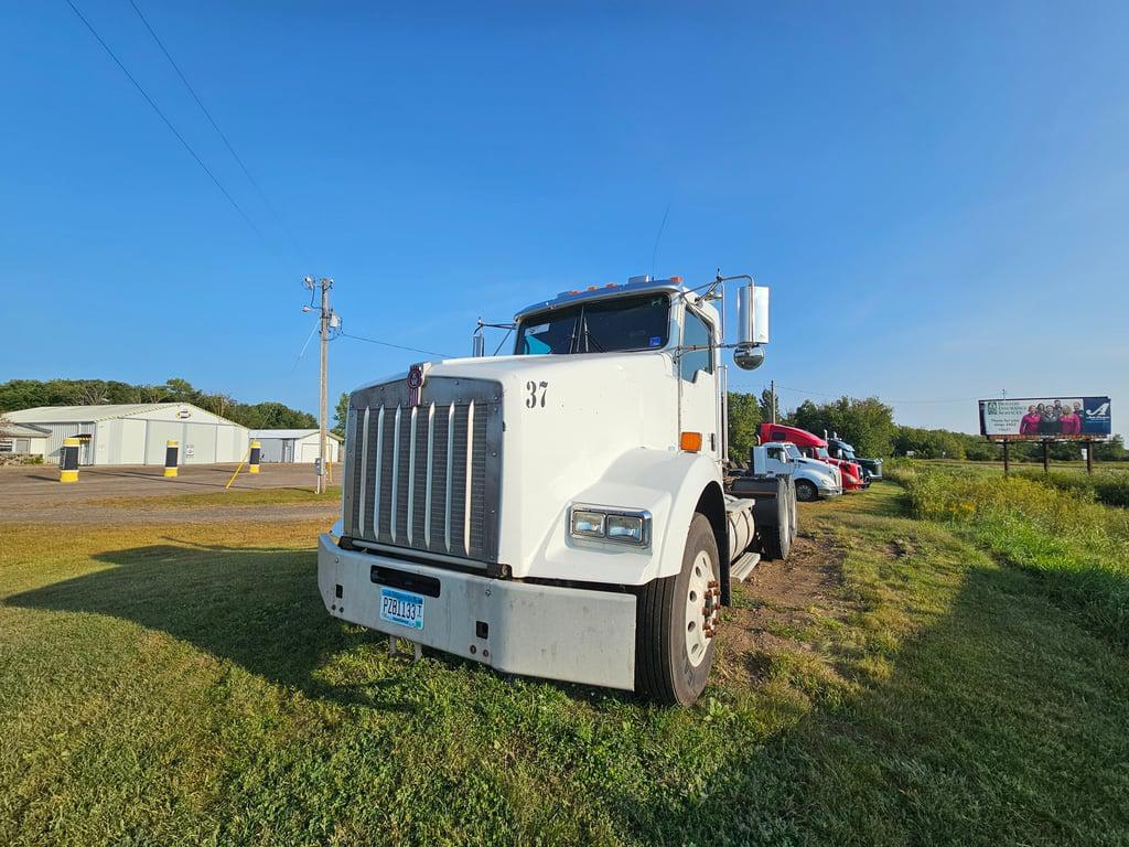 Image of Kenworth T800 Primary image