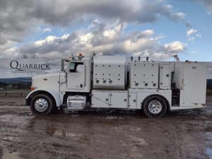 2008 Peterbilt 365 Image