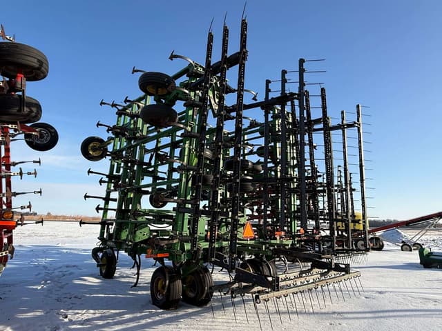 Image of John Deere 2200 equipment image 4