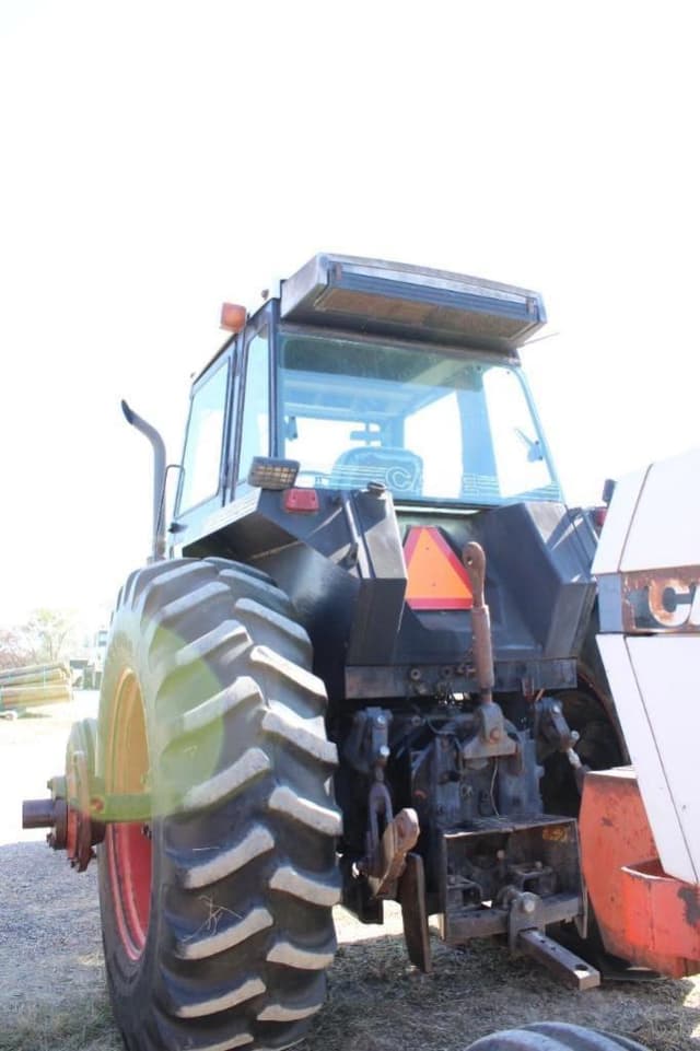 Image of J.I. Case 2394 equipment image 2