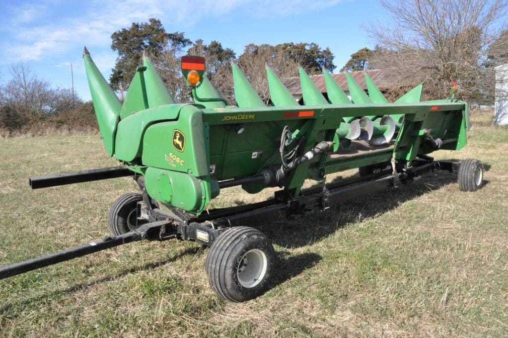 Main image John Deere 608C
