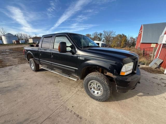 Image of Ford F-250 equipment image 4