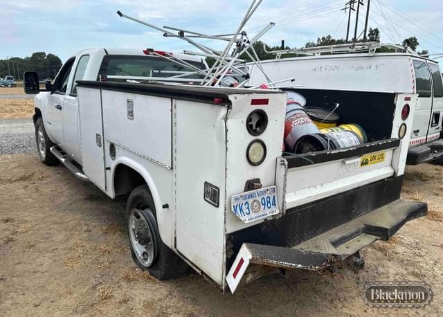 Image of Chevrolet 2500HD equipment image 1
