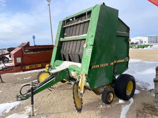 Image of John Deere 535 equipment image 4