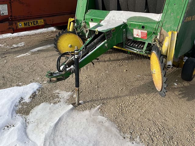 Image of John Deere 535 equipment image 2