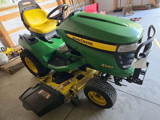 Image of John Deere X540 equipment image 1