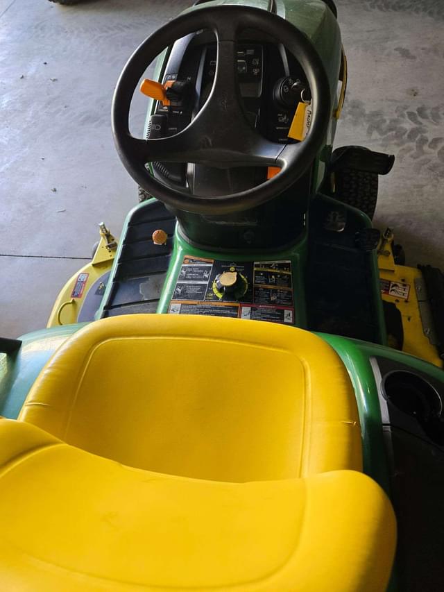 Image of John Deere X540 equipment image 4