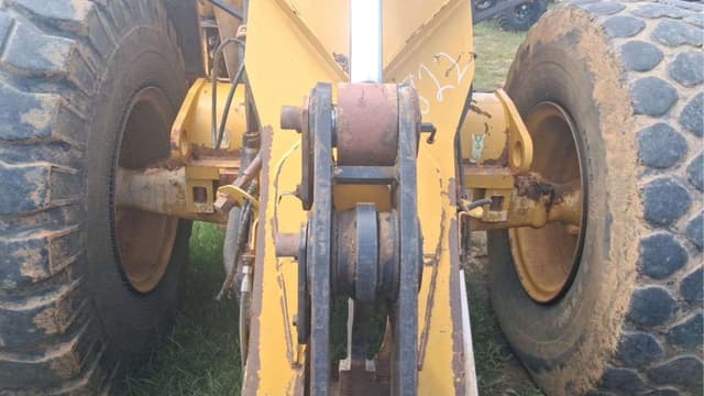 Image of Caterpillar 924H equipment image 4