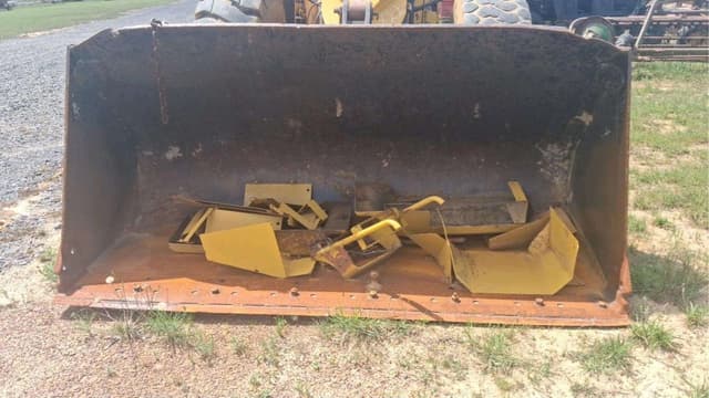 Image of Caterpillar 924H equipment image 3