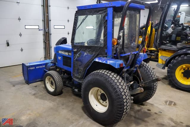 Image of New Holland TC30 equipment image 2