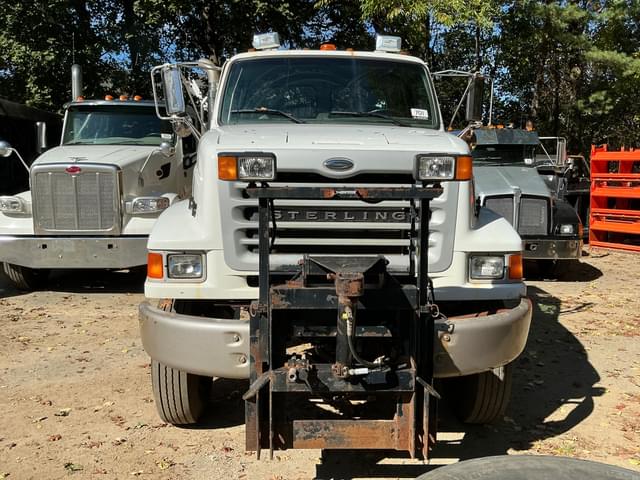Image of Sterling L8500 equipment image 1