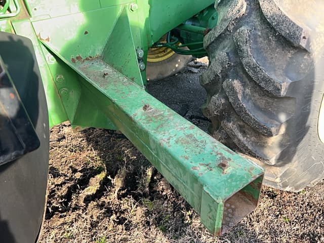 Image of John Deere 8320 equipment image 3