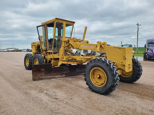 Image of Champion 710A equipment image 1