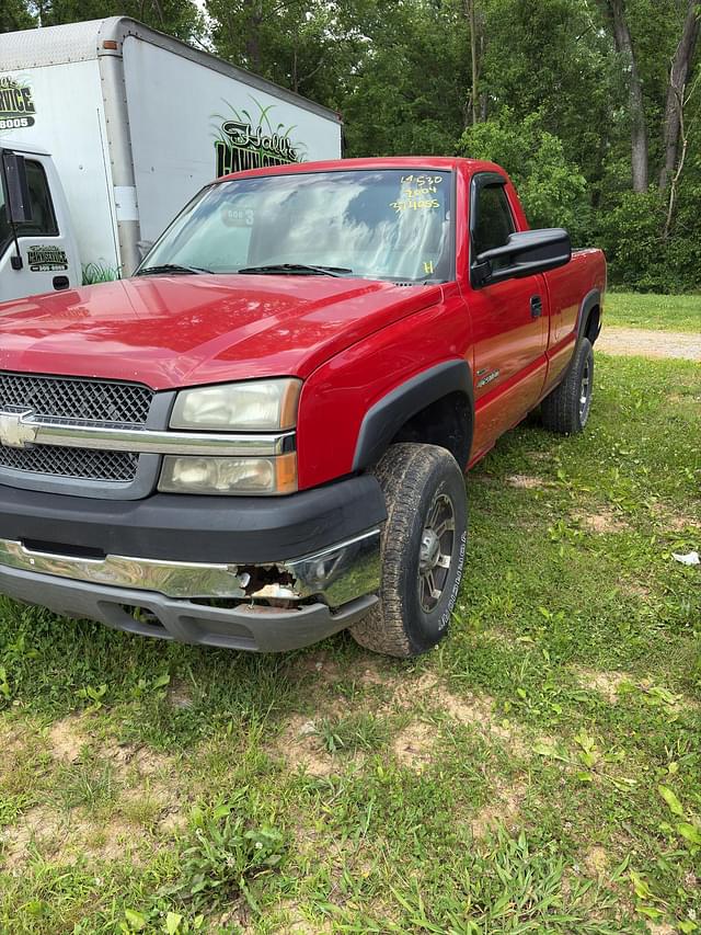 Image of Chevrolet Silverado equipment image 1