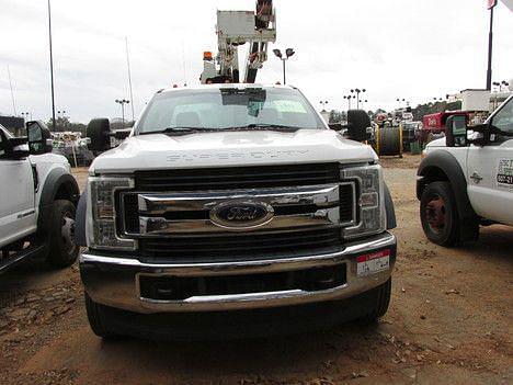 Image of Ford F-550 equipment image 1