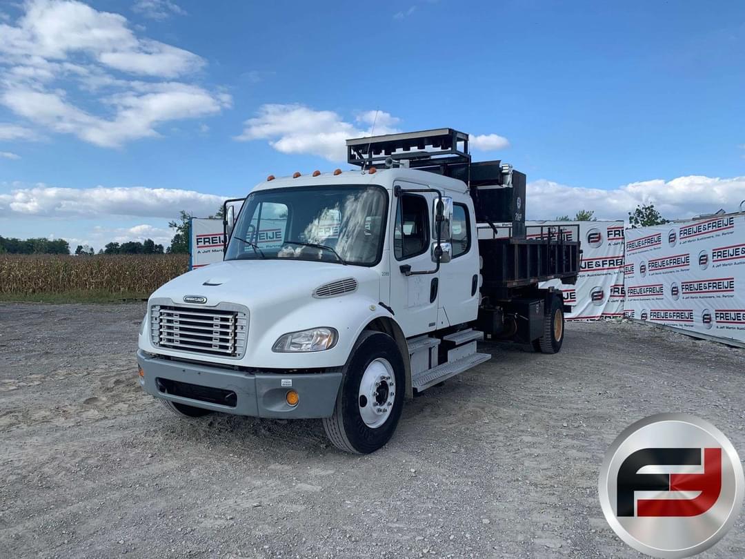 Image of Freightliner M2 Primary image