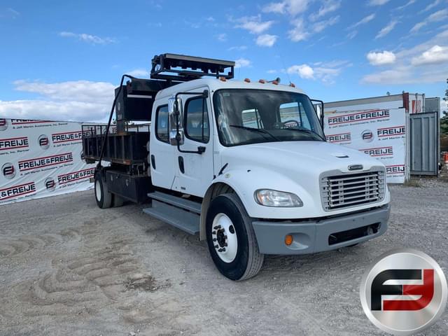Image of Freightliner M2 equipment image 2