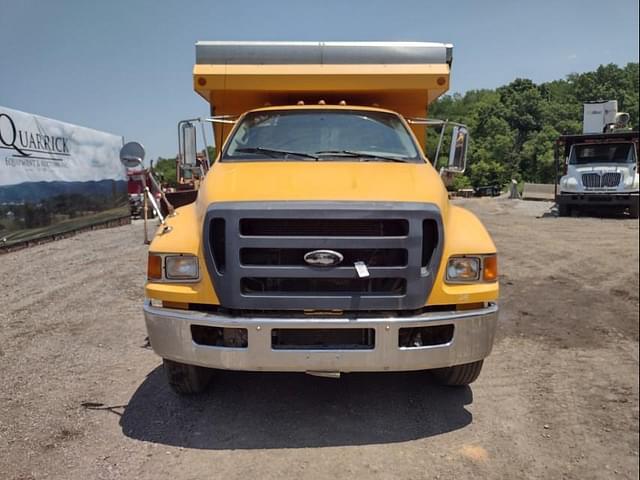 Image of Ford F-650 equipment image 1