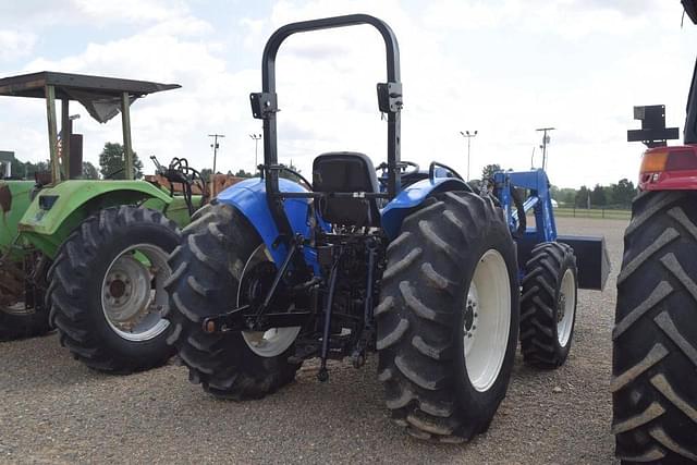 Image of New Holland Workmaster 75 equipment image 2