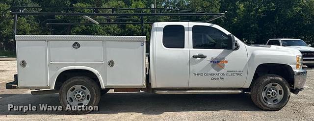 Image of Chevrolet 2500HD equipment image 3