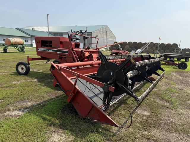 Image of International Harvester 4000 equipment image 4
