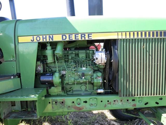 Image of John Deere 4250 equipment image 4