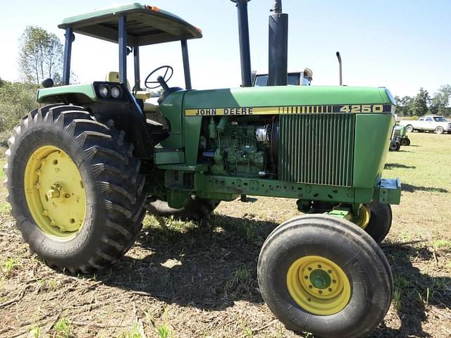 Image of John Deere 4250 equipment image 2