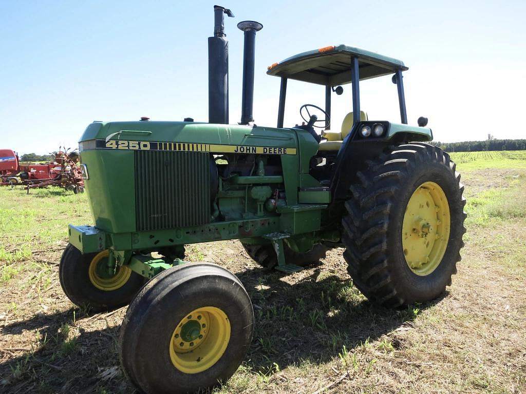 Image of John Deere 4250 Primary image