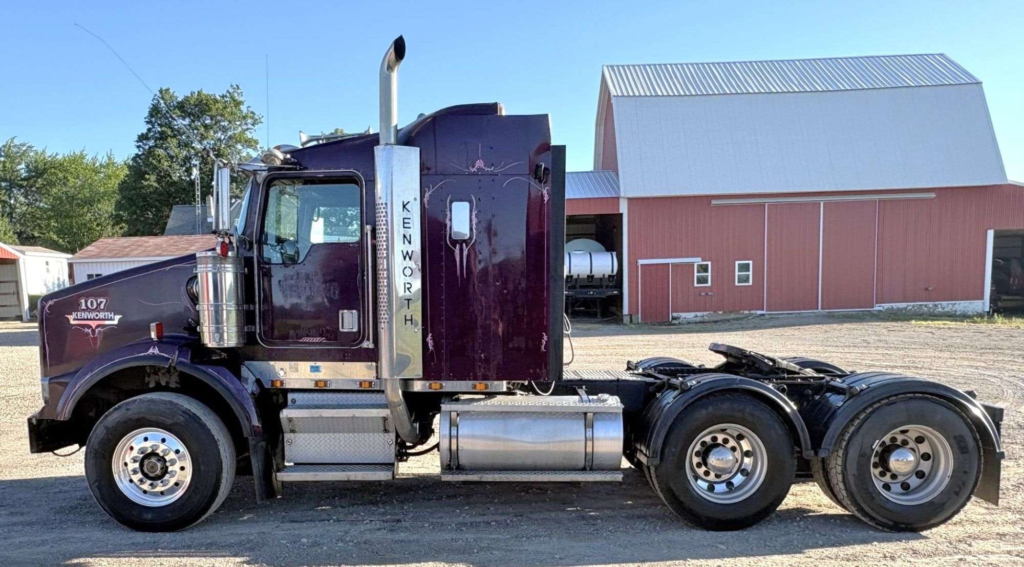 2001 Kenworth T800 Equipment Image0