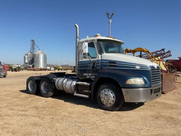 Main image Mack CXU613