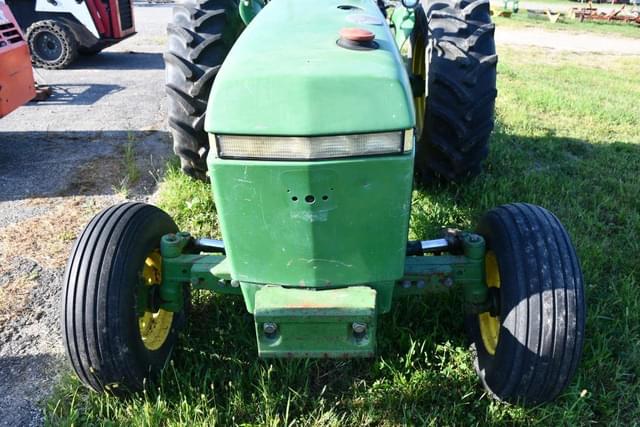 Image of John Deere 2355 equipment image 1