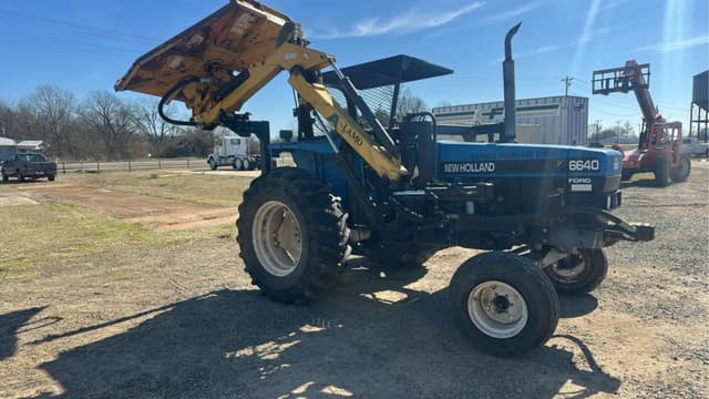 Image of New Holland 6640 equipment image 4