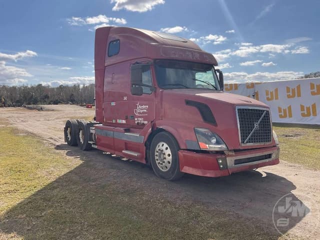 Image of Volvo VNL equipment image 2