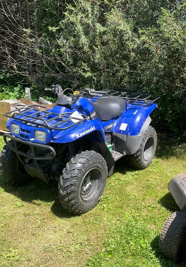 Image of Kawasaki Prairie 360 equipment image 2