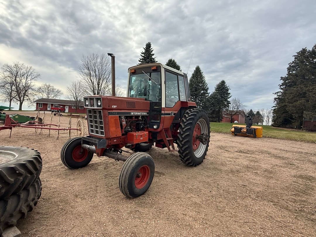 Image of International Harvester 1086 Primary image