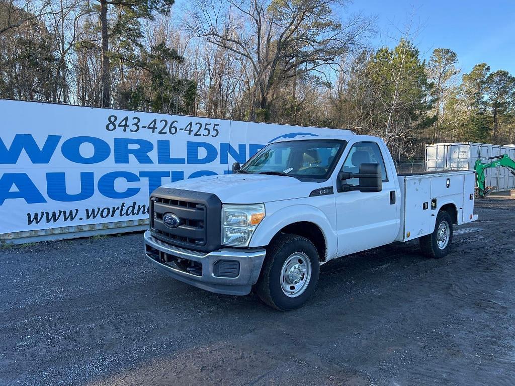 Image of Ford F-250 Primary image