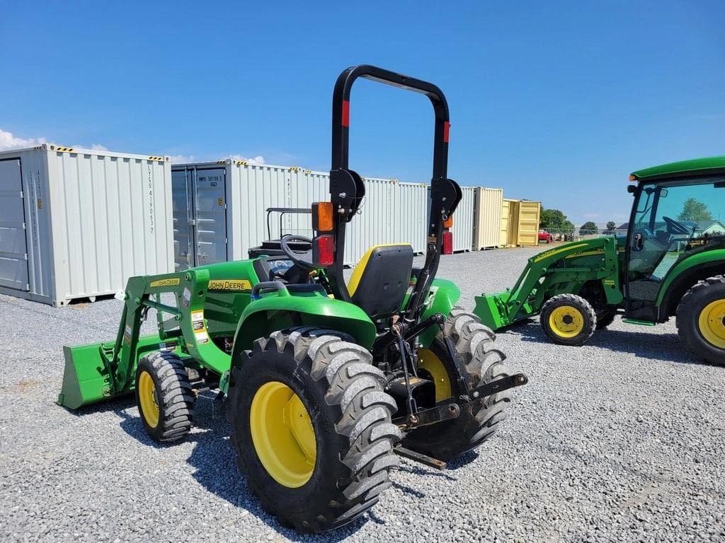 Image of John Deere 3032E Primary image