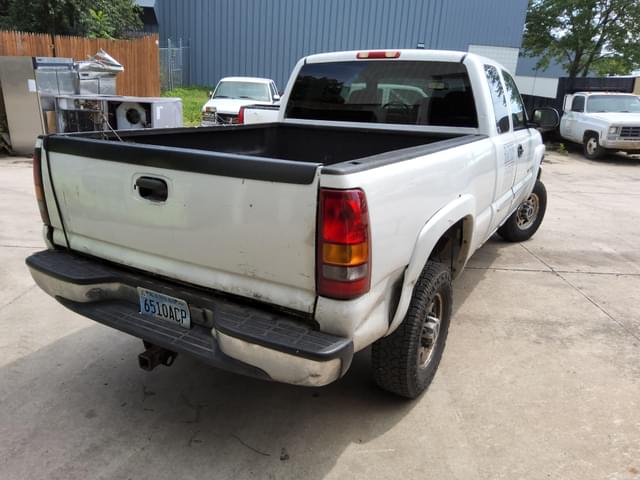 Image of GMC 2500 equipment image 4