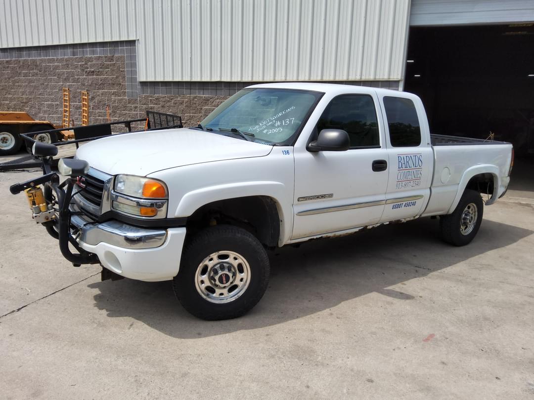 Image of GMC 2500 Primary image