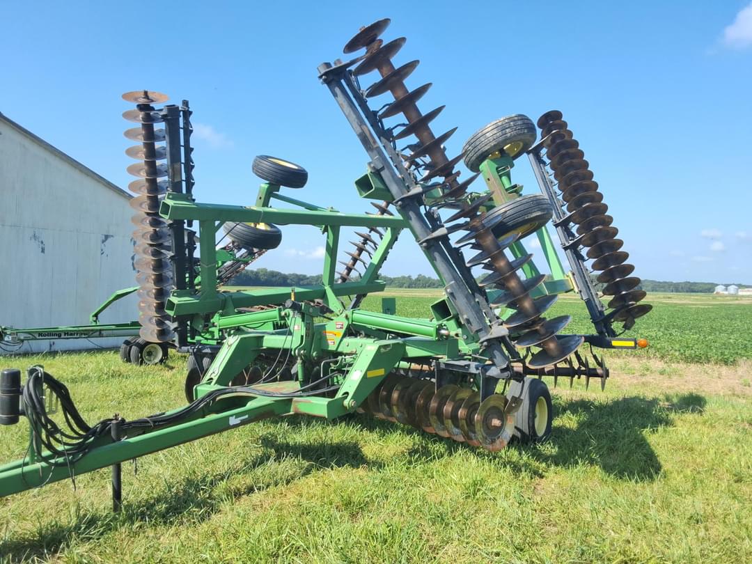 Image of John Deere 637 Primary image