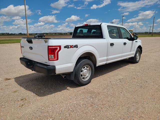 Image of Ford F-150 equipment image 2