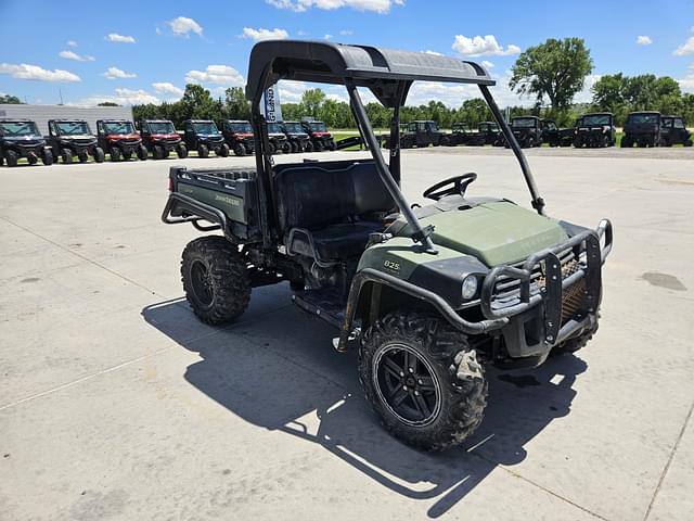 Image of John Deere Gator XUV 835E equipment image 1