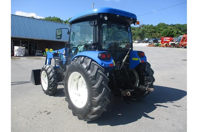 Image of New Holland Workmaster 35 equipment image 2