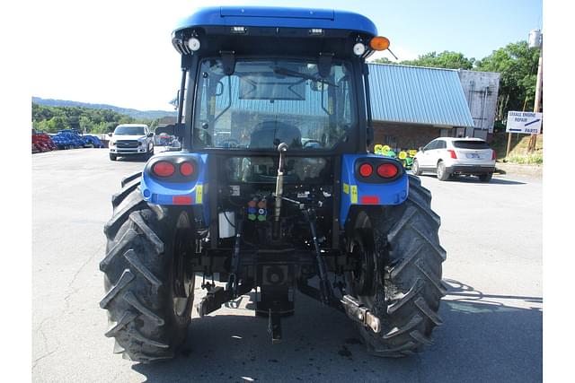 Image of New Holland Workmaster 35 equipment image 3