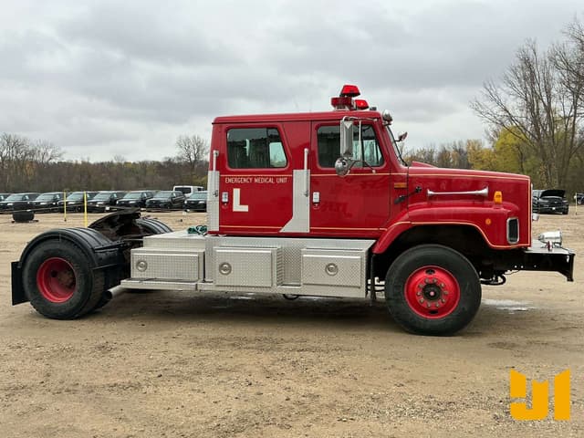 Image of International 2674 equipment image 3