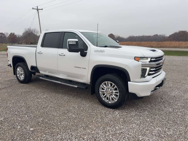 Image of Chevrolet 3500HD equipment image 4